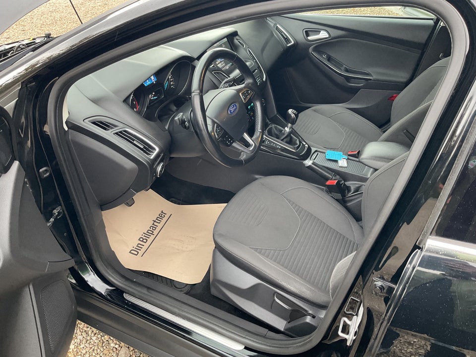 Ford Focus 1,0 SCTi 125 Titanium stc. 5d