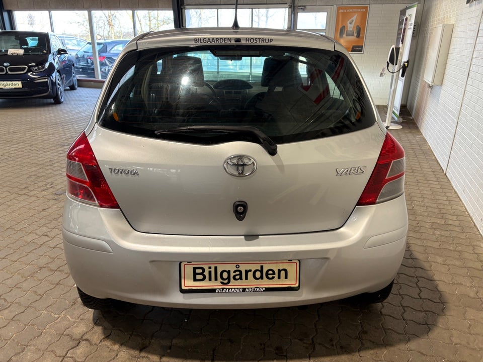 Toyota Yaris 1,3 T2 5d