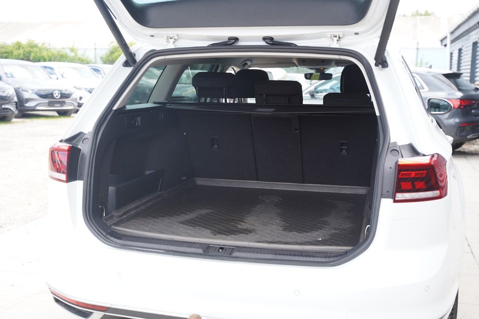 VW Passat 1,4 GTE Variant DSG 5d
