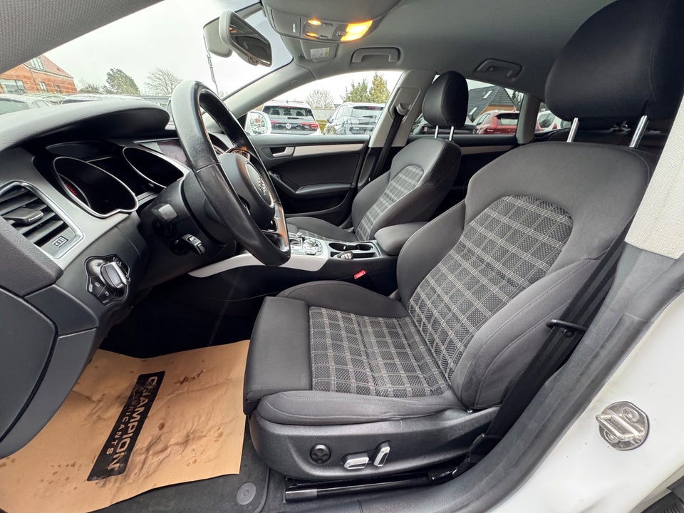 Audi A5 1,8 TFSi 144 S-line Sportback Multitr. 5d