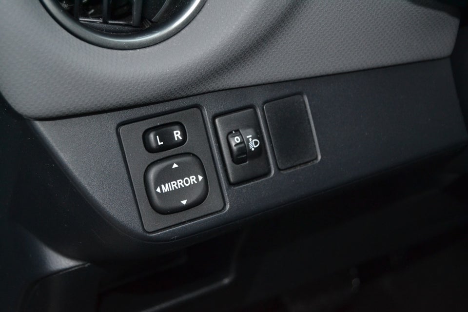 Toyota Yaris 1,5 Hybrid H2 Limited e-CVT 5d