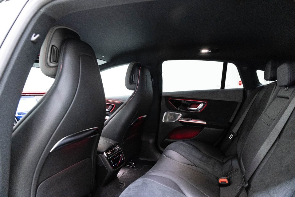 Mercedes EQE350 AMG Edition 4d