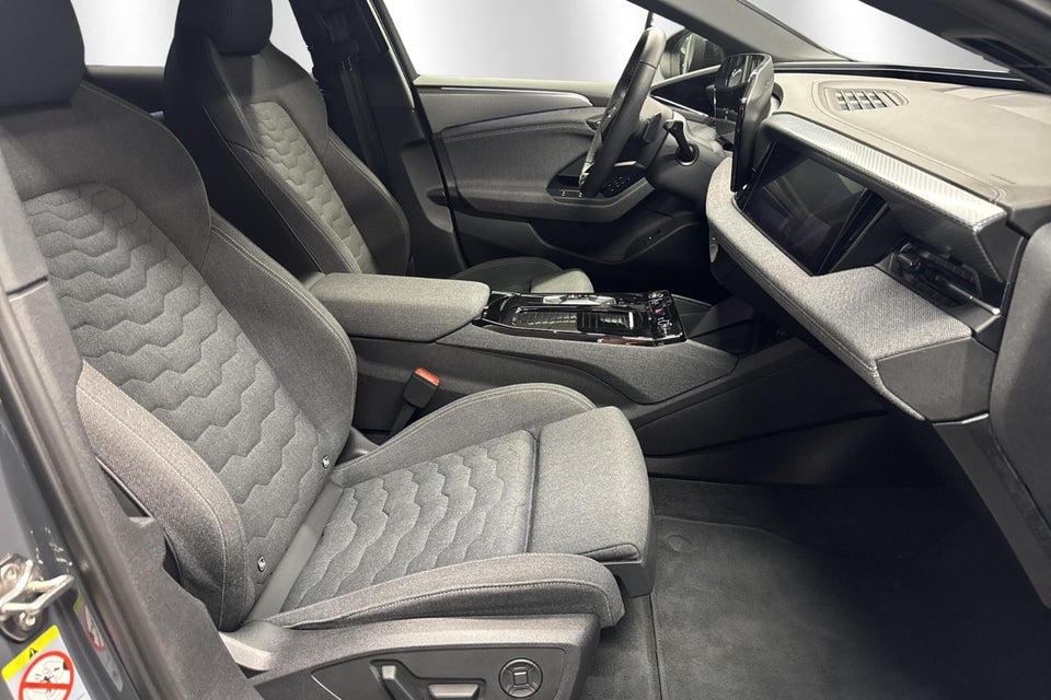 Audi A6 e-tron S-line Avant 5d