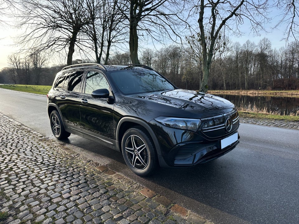 Mercedes EQB350 AMG Line 4Matic 7prs 5d