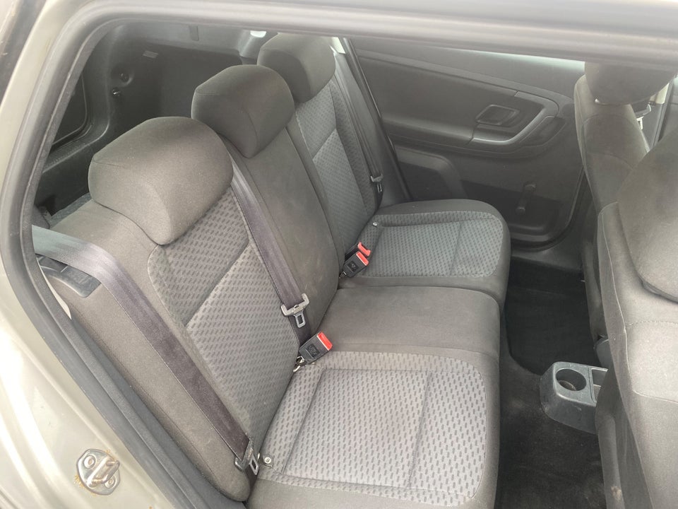 Skoda Fabia 1,2 12V Ambiente Combi 5d