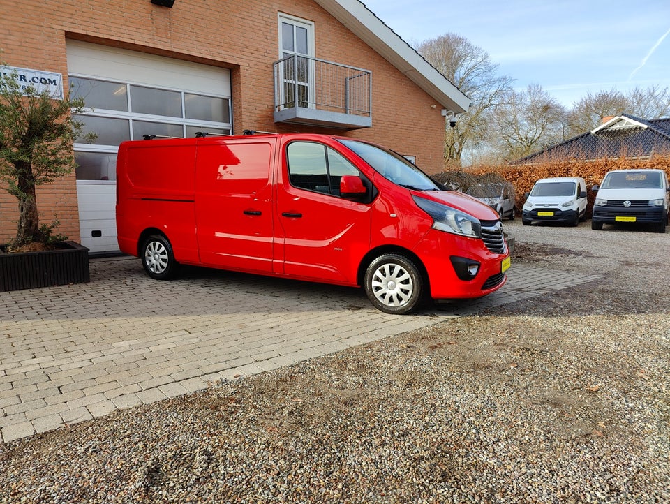 Opel Vivaro 1,6 CDTi 125 Sportive L2H1