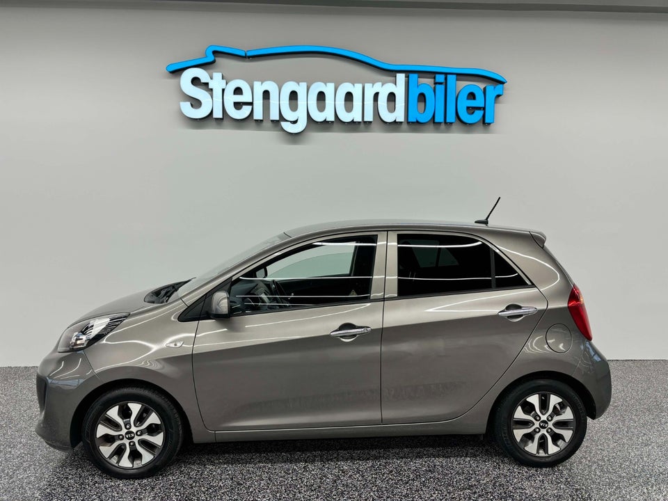 Kia Picanto 1,0 Attraction Sport 5d