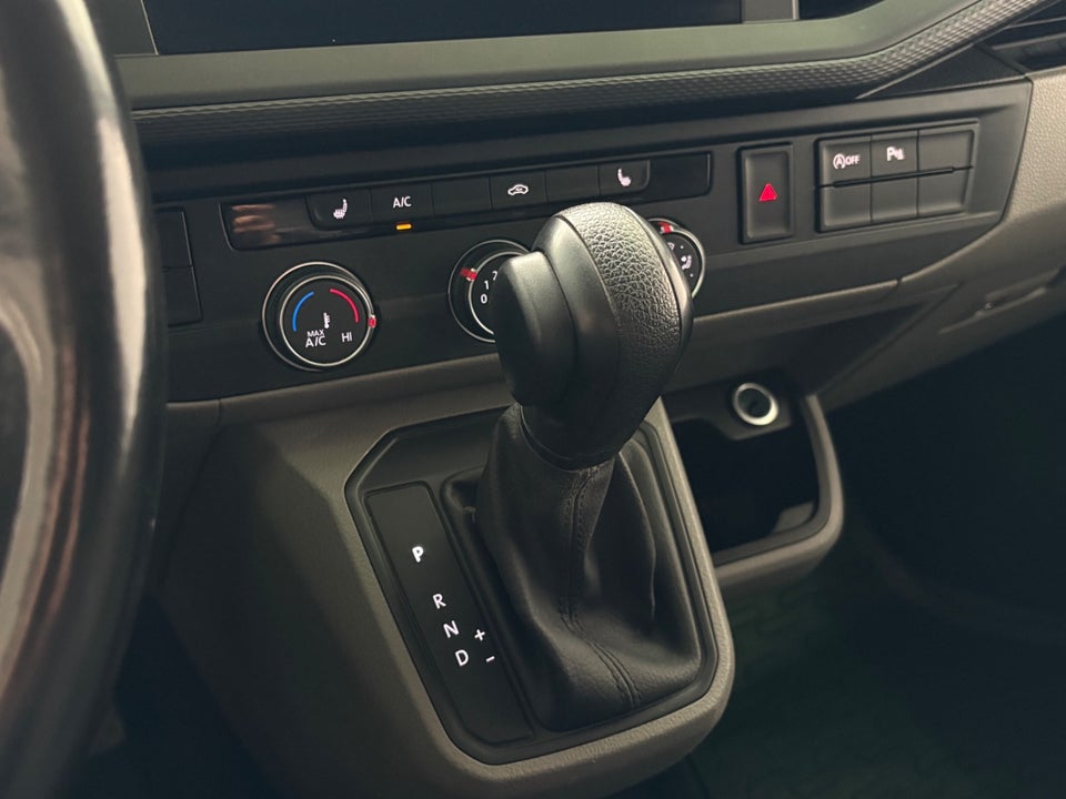 VW Transporter 2,0 TDi 204 Kassevogn DSG lang