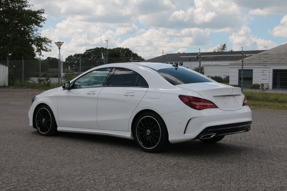 Mercedes CLA220 2,0 Coupé aut. 4Matic 4d