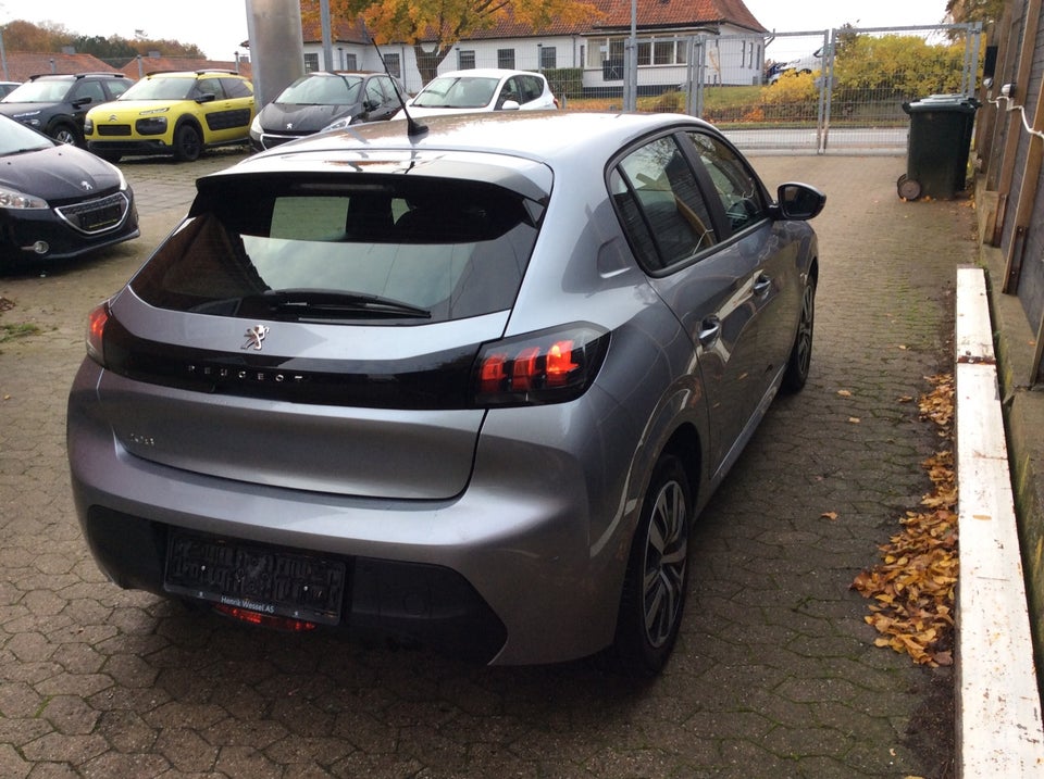 Peugeot 208 1,2 PureTech 75 Edition 5d