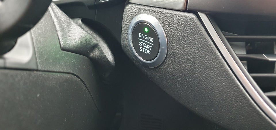 Ford Focus 1,0 EcoBoost Titanium stc. aut. 5d