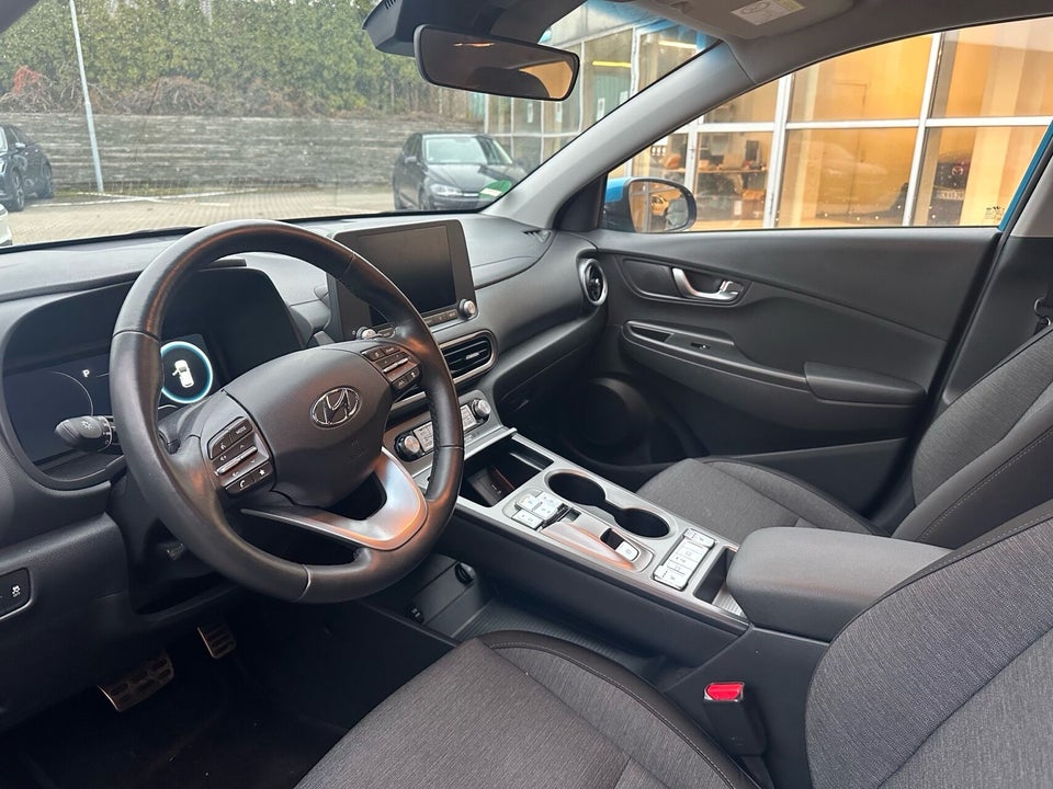 Hyundai Kona 39 EV Select 5d