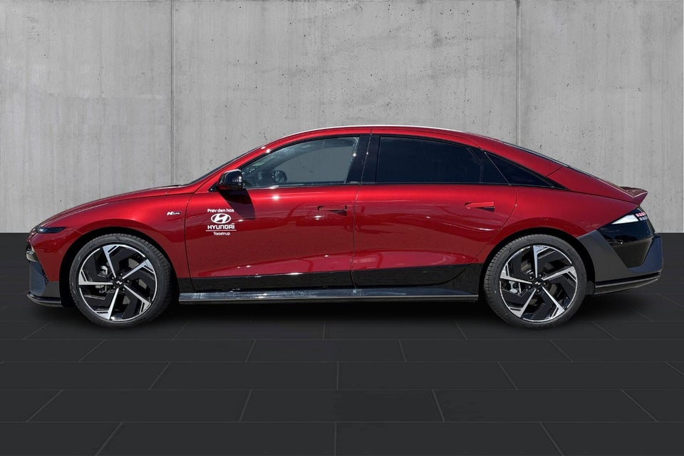 Hyundai Ioniq 6 84 N Line+ 4d