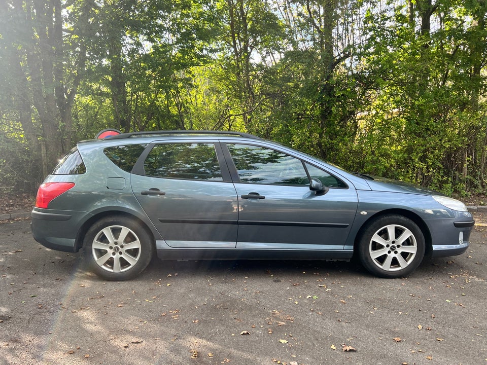 Peugeot 407 2,0 XR stc. 5d