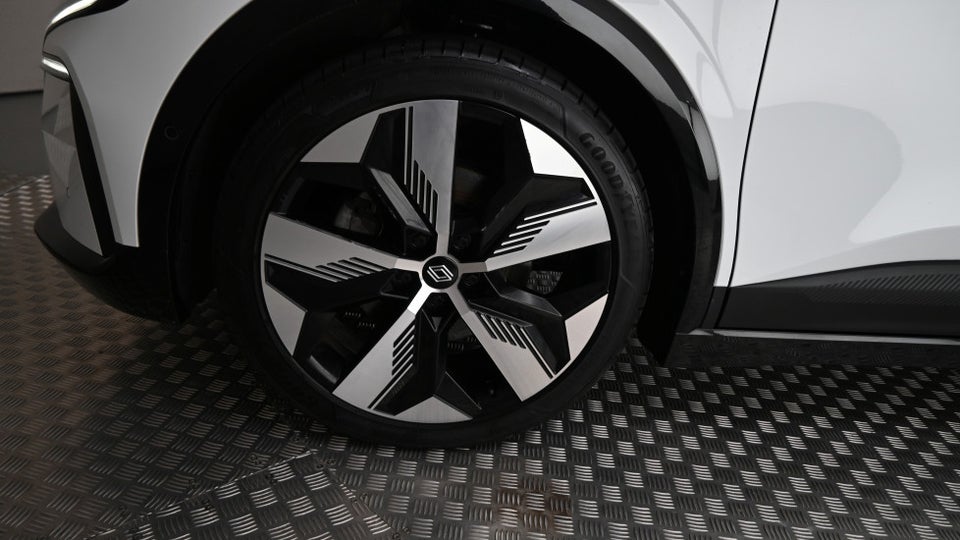 Renault Megane E-Tech 60 Techno 5d