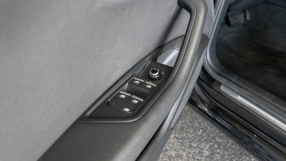 Audi A4 2,0 TFSi 190 Sport S-tr. 4d