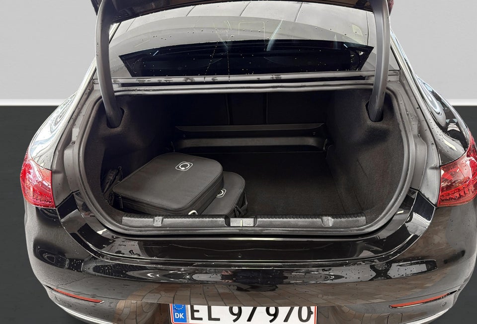 Mercedes EQE300 AMG Line 4d