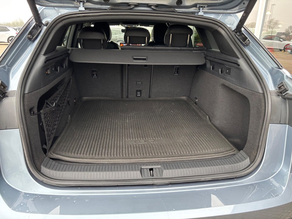 VW ID.7 77 Style Tourer 5d