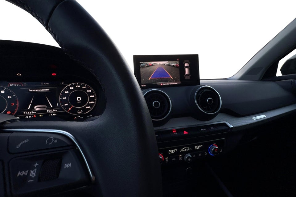 Audi Q2 35 TFSi Prestige S-tr. 5d