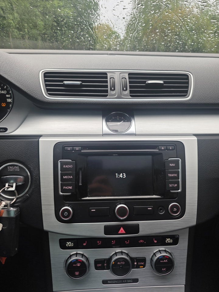 VW Passat 2,0 TSi 210 R-line Variant DSG 5d