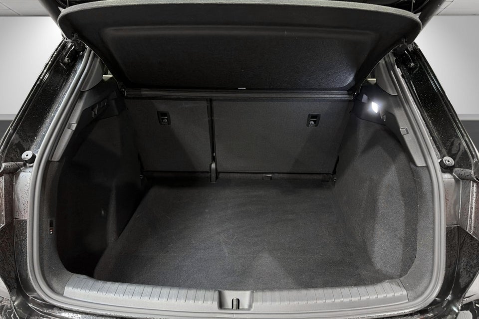 Audi Q4 e-tron performance 5d