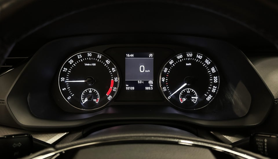 Skoda Octavia 2,0 TDi 115 Ambition Combi 5d