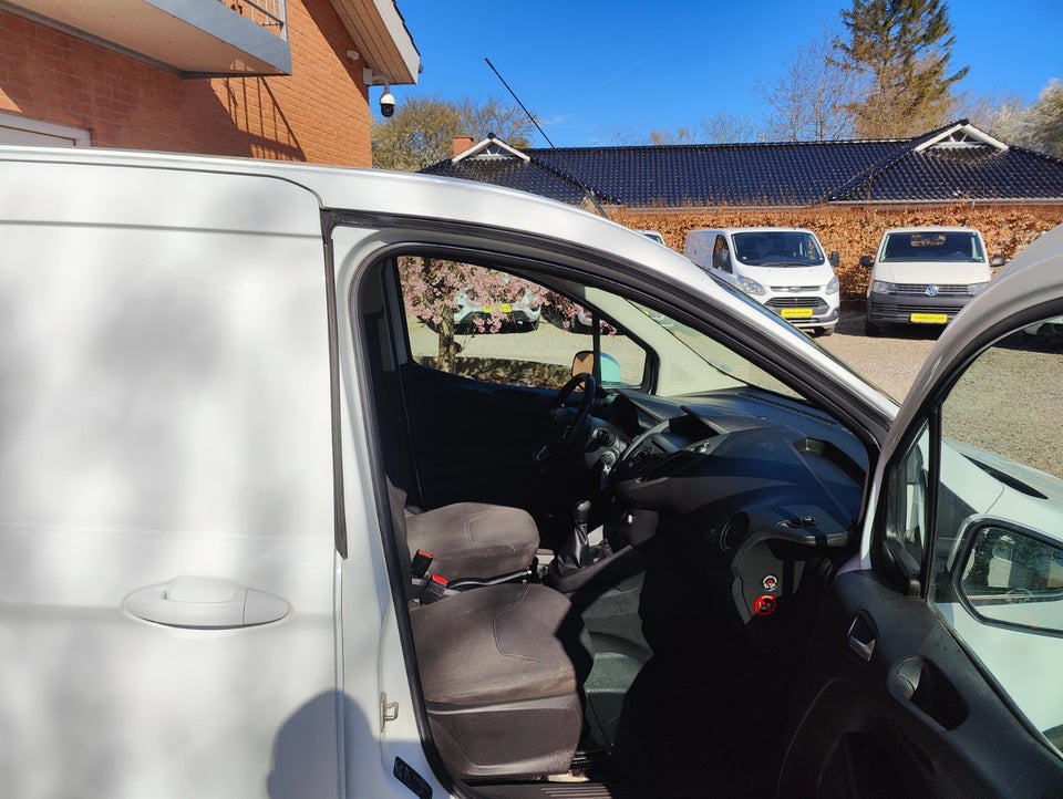 Ford Transit Courier 1,5 TDCi 75 Trend Van 4d