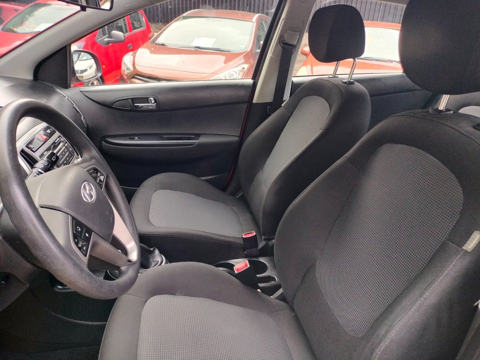 Hyundai i20 1,25 Comfort 5d