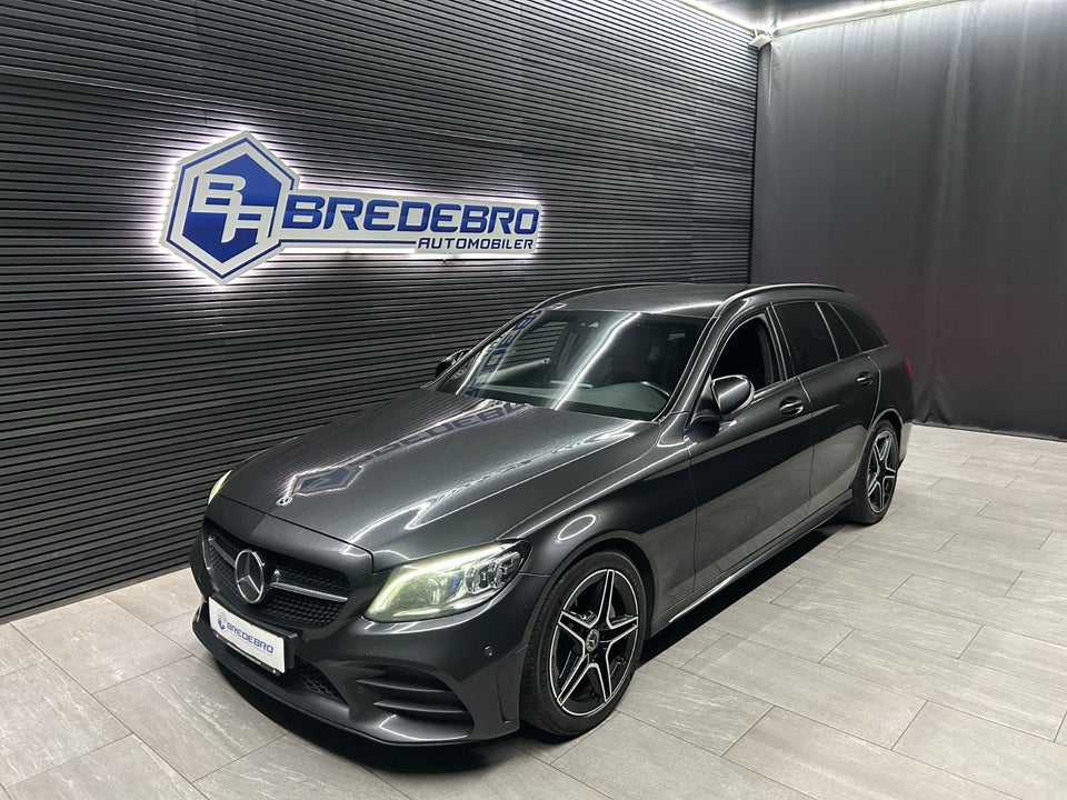 Mercedes C220 d 2,0 AMG Line Night Edition stc. aut. 5d