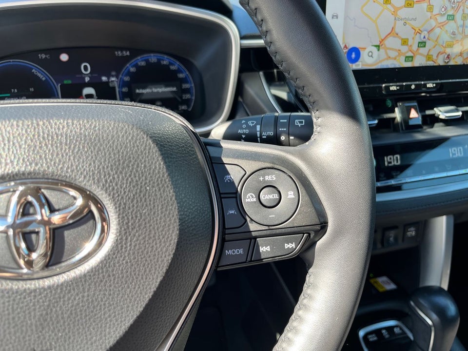 Toyota Corolla Cross 2,0 Hybrid Style CVT 5d