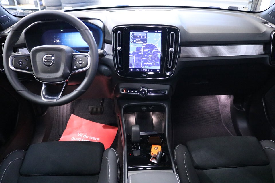 Volvo XC40 ReCharge Extended Range Plus 5d