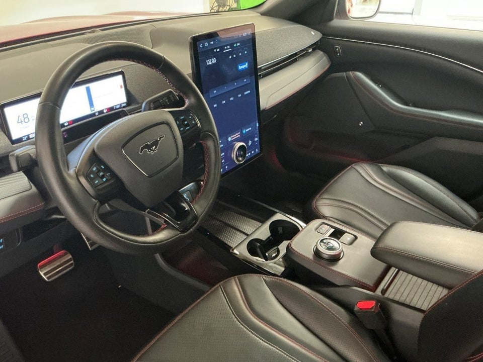 Ford Mustang Mach-E 98 Extended Range AWD 5d