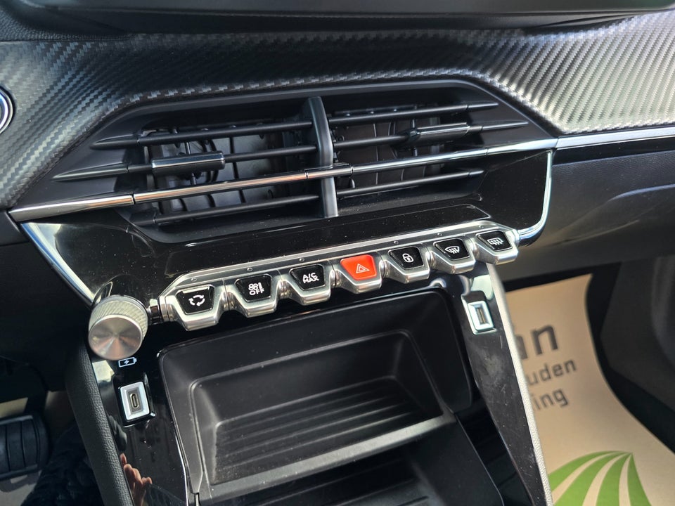 Peugeot e-2008 50 Active 5d