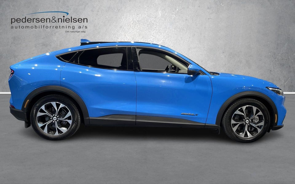 Ford Mustang Mach-E 98 Extended Range 5d