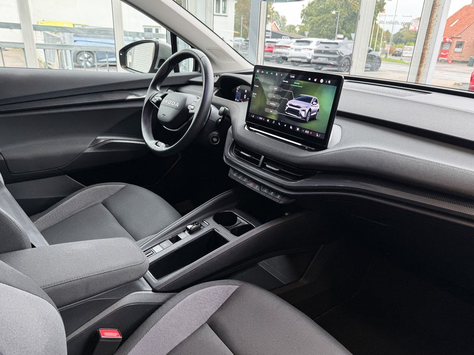 Skoda Elroq 60 iV Loft 5d