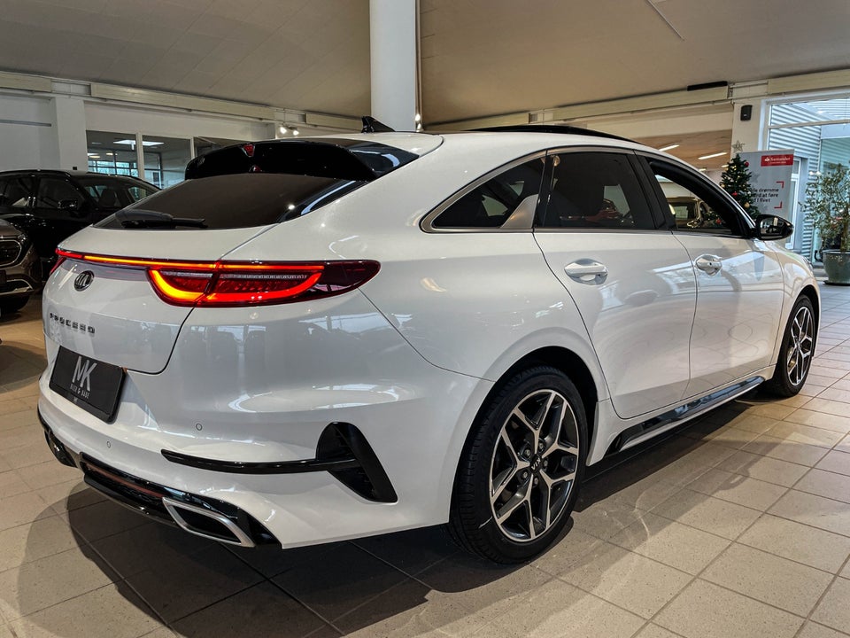 Kia ProCeed 1,5 T-GDi GT-Line DCT 5d