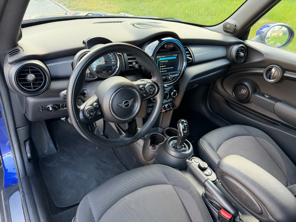 MINI Cooper 1,5 Essential Cabriolet aut. 2d