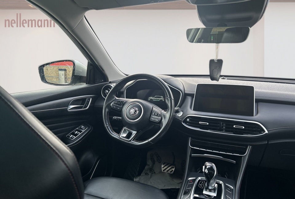 MG EHS 1,5 PHEV Luxury 5d