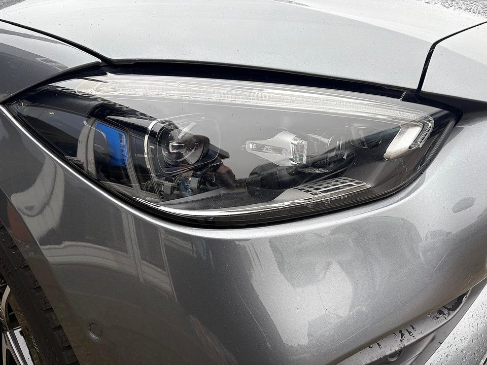 Mercedes C300 e 2,0 AMG Line stc. aut. 5d