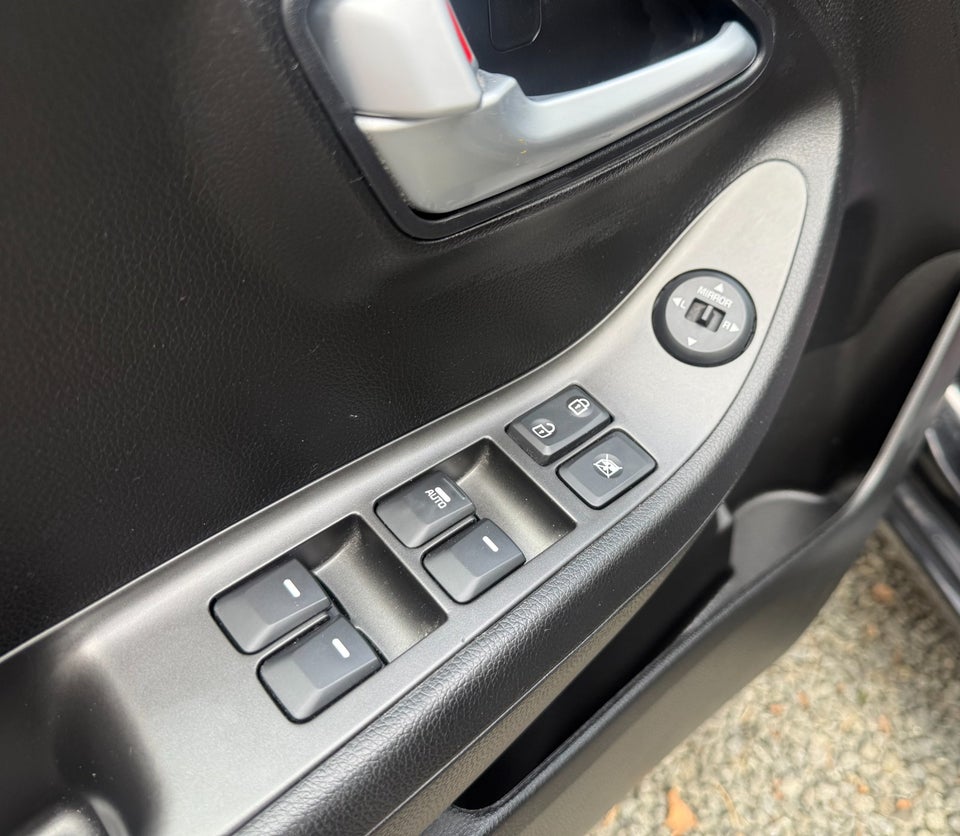 Kia Picanto 1,0 Limited 5d