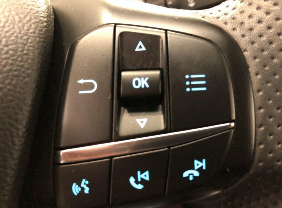 Ford Kuga 2,5 PHEV ST-Line X CVT 5d