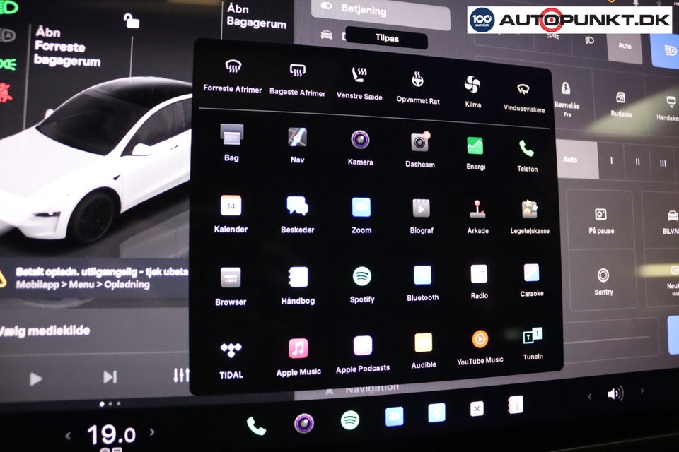 Tesla Model Y Long Range AWD 5d