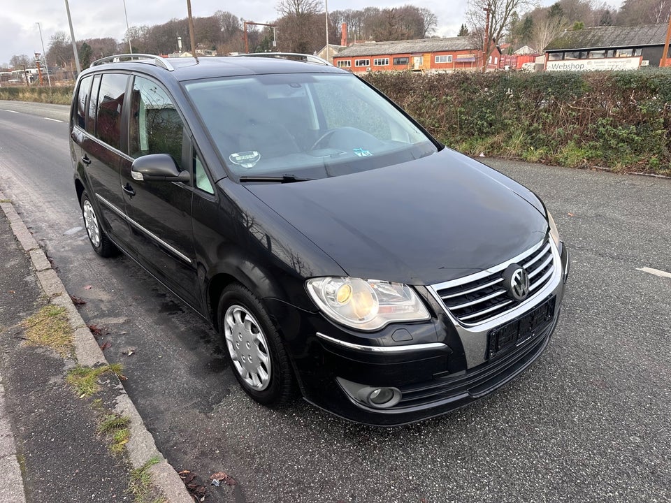 VW Touran 1,4 TSi 140 Highline DSG 7prs 5d