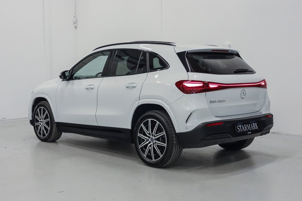 Mercedes EQA250+ AMG Advance 5d