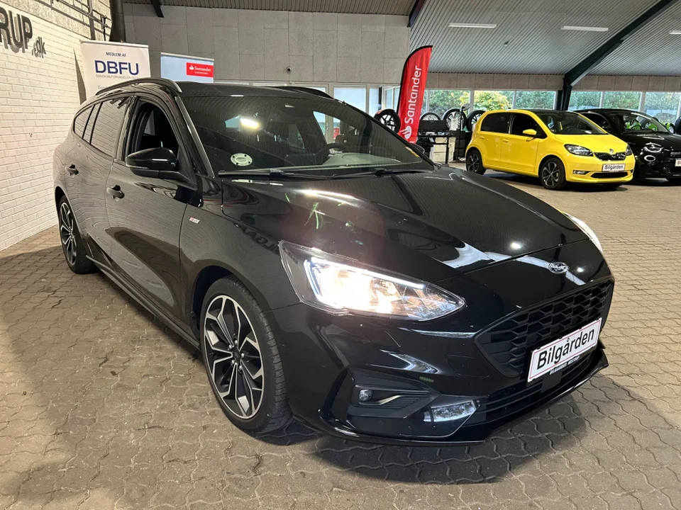 Ford Focus 1,0 EcoBoost ST-Line stc. 5d