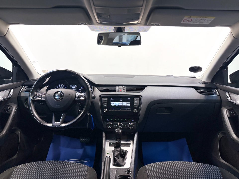 Skoda Octavia 1,6 TDi 110 Ambition Combi DSG 5d