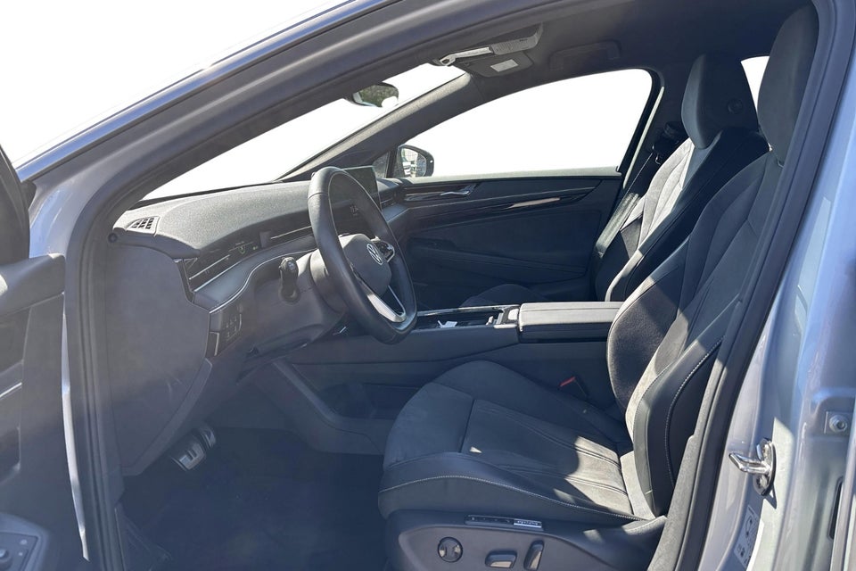 VW ID.7 77 Style+ Tourer 5d