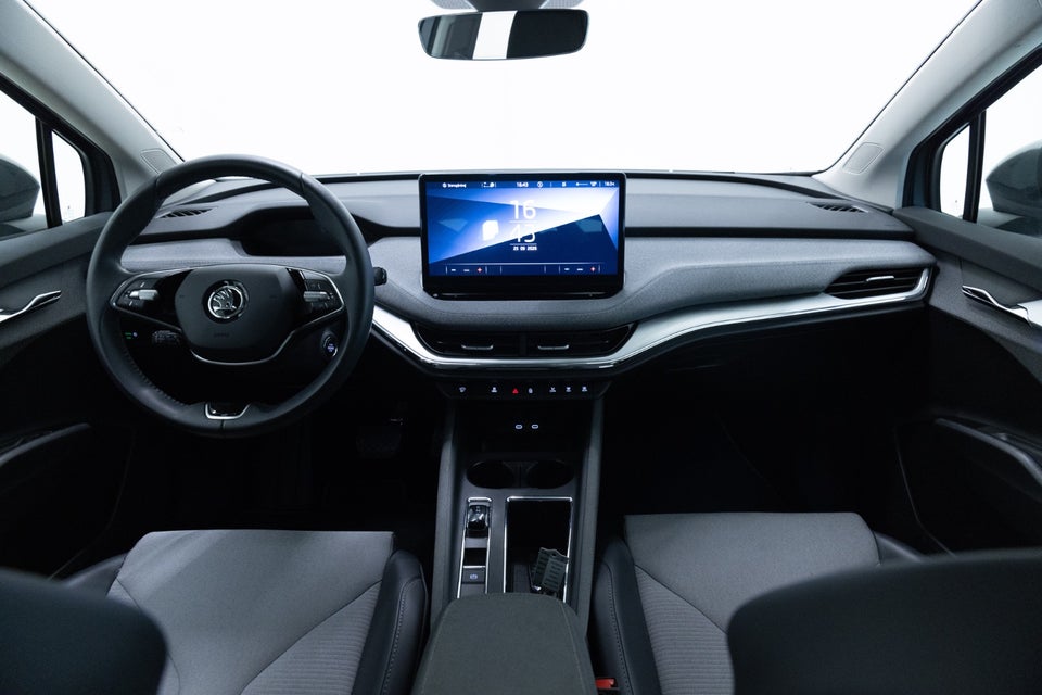Skoda Enyaq 60 iV Loft 5d