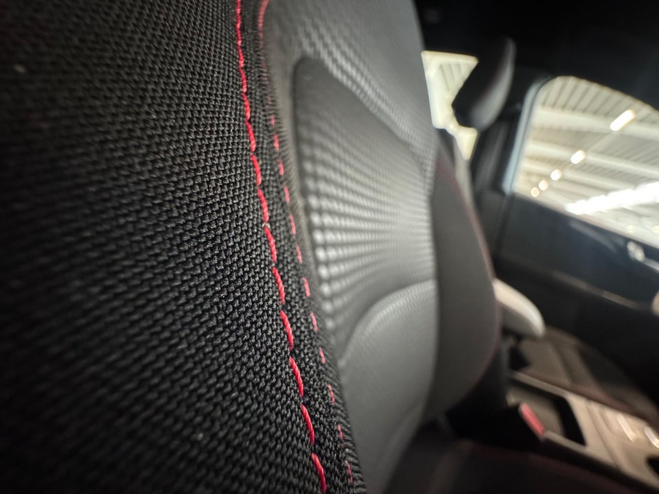 Ford Kuga 2,5 PHEV ST-Line X CVT 5d