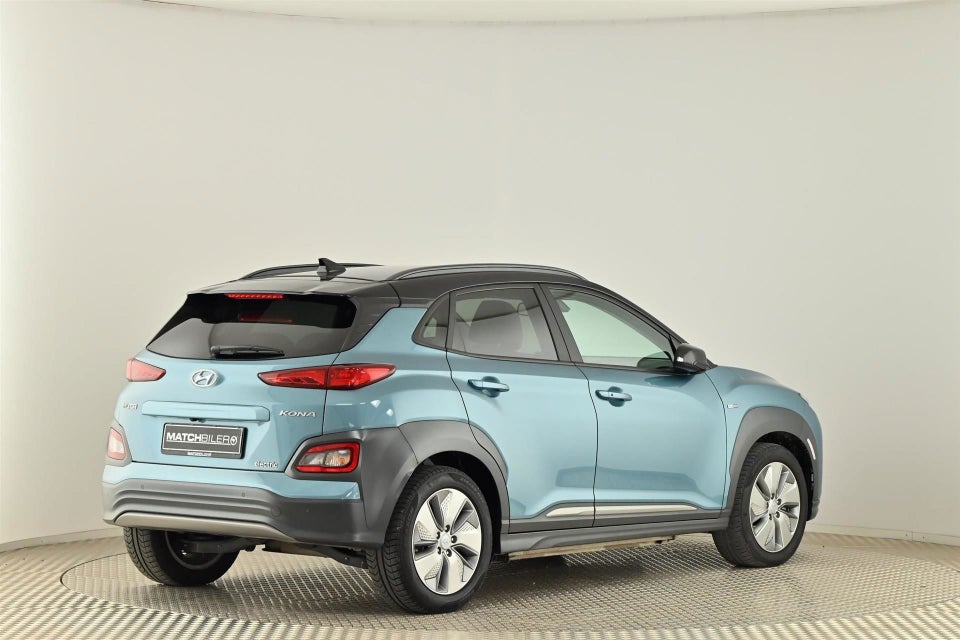 Hyundai Kona 64 EV Premium 5d